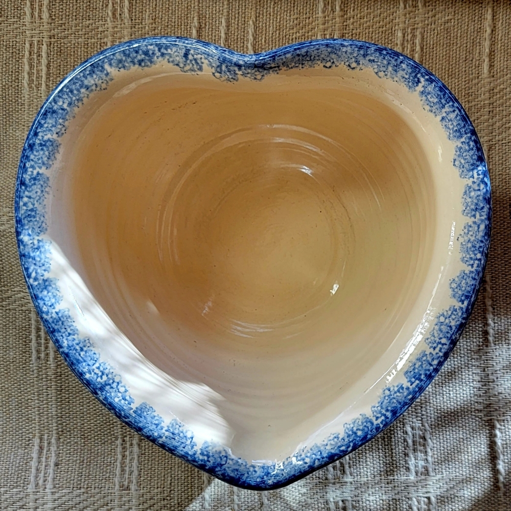 Blue Sponge Pottery Heart Shaped Serving Mixing Bowl Stoneware